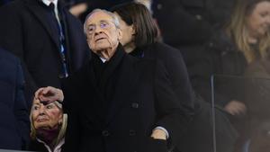 Perez tokom El Clasica uzeo telefon u ruke i obavio ključni poziv: "Pakuj kofere i dolazi u Madrid"
